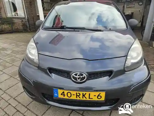 Toyota Aygo 1.0 2011