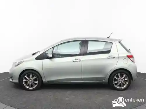 Toyota Yaris 1.33 2012
