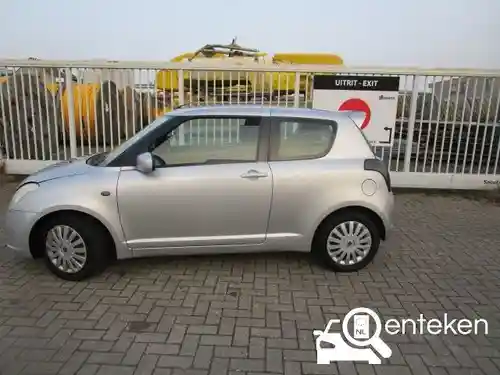 Suzuki Swift 1300 2005