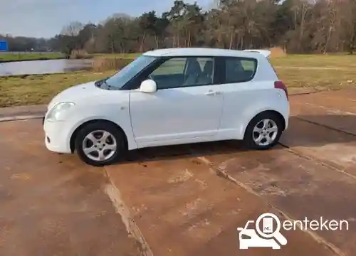 Suzuki Swift 1300 2005