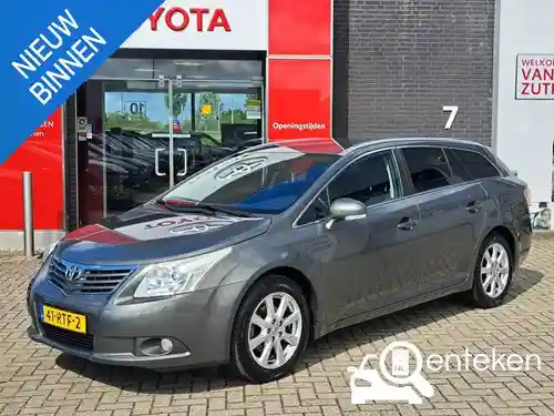 Toyota Avensis 2.0 2011