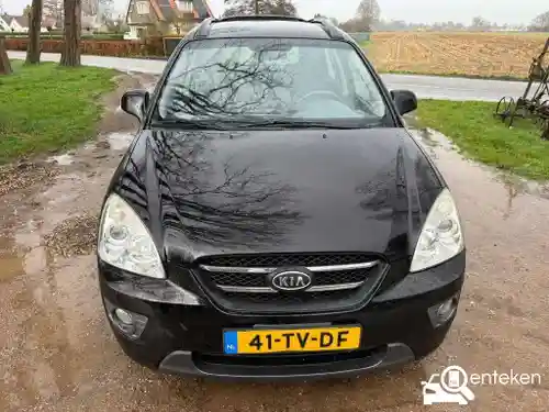 KIA Carens 2.0 2007