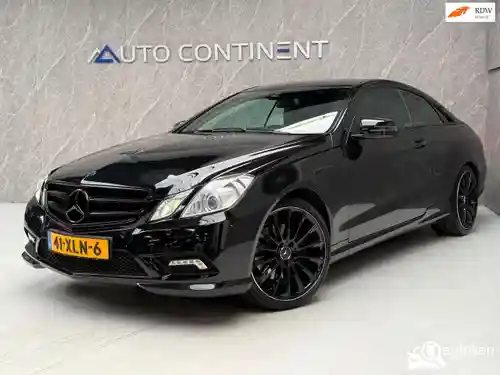 Mercedes-Benz E 350 CGI BlueEFFICIENCY Coupé 2011