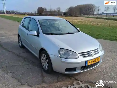 VW Golf 1.6 FSI 2004