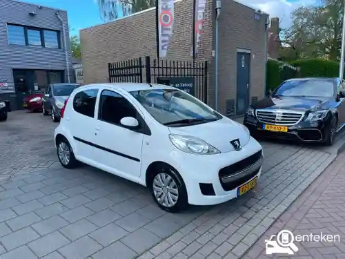 Peugeot 107 1.0 70 2010