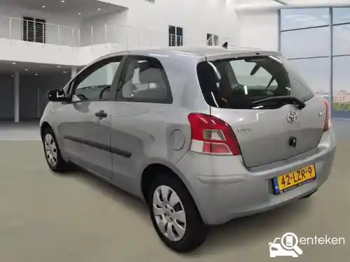 Toyota Yaris 1.33 2010
