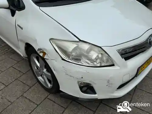 Toyota Auris 1.8 Hybrid 2010