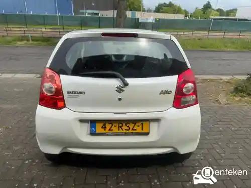 Suzuki Alto 1.0 2011