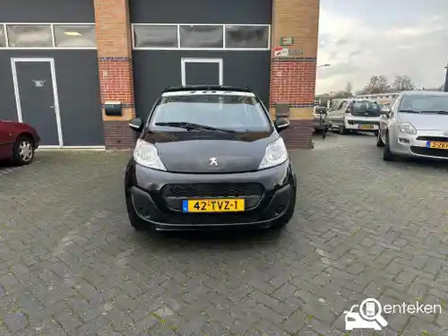 Peugeot 107 1.0 68 2012