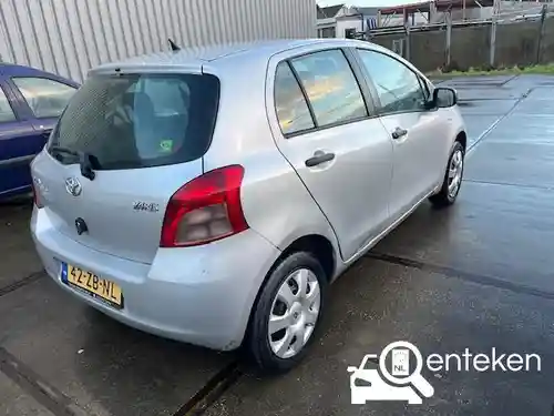 Toyota Yaris 1.0 2008
