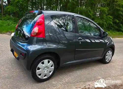 Peugeot 107 1.0 70 2008