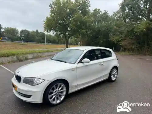 BMW 116i 2009