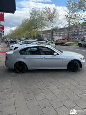 BMW 330i 2007