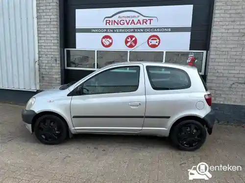 Toyota Yaris 1.0 2002