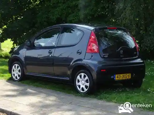 Peugeot 107 1.0 70 2009