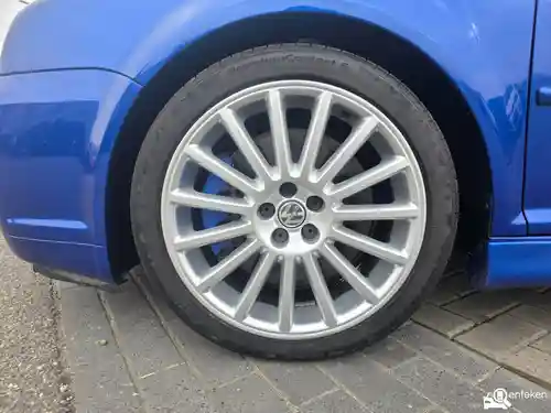VW Golf R32 2003
