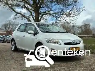 Toyota Auris 1.8 Hybrid 2010