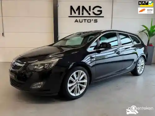 Opel Astra Sports Tourer 1.6 Turbo 2011