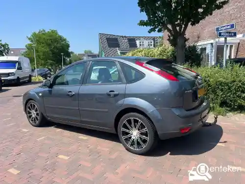 Ford Focus 2.0 2005