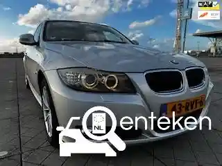 BMW 318i Touring 2011