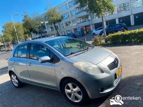 Toyota Yaris 1.3 2006