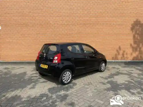 Suzuki Alto 1.0 2012