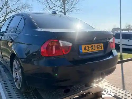 BMW 318i 2007