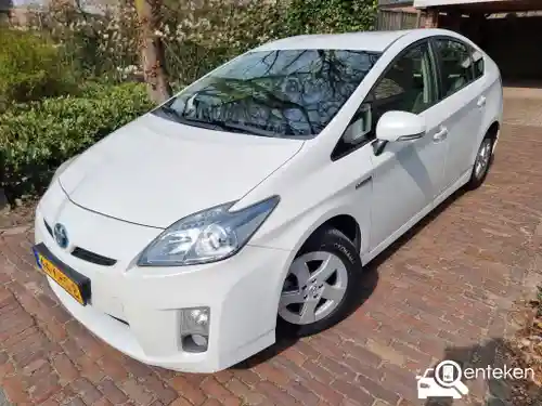Toyota Prius 1.8 Hybrid 2010