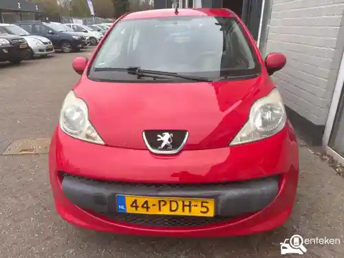 Peugeot 107 1.0 70 2006