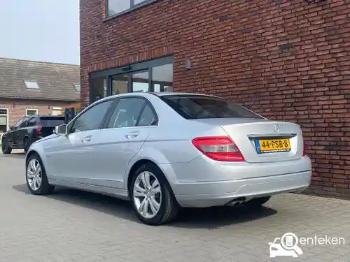 Mercedes-Benz C 180 CGI BlueEFFICIENCY 2011