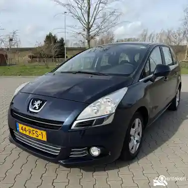 Peugeot 5008 155 THP 2011