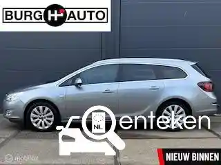 Opel Astra Sports Tourer 1.4 Turbo 2011