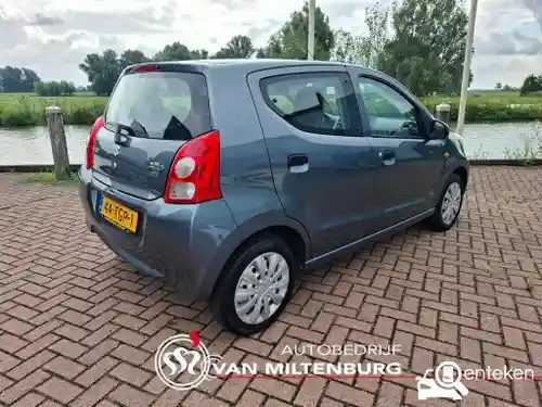 Suzuki Alto 1.0 2012