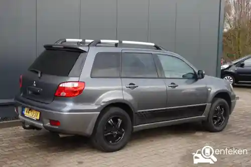 Mitsubishi Outlander 2.0 2006