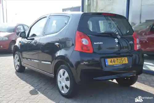 Suzuki Alto 1.0 2012