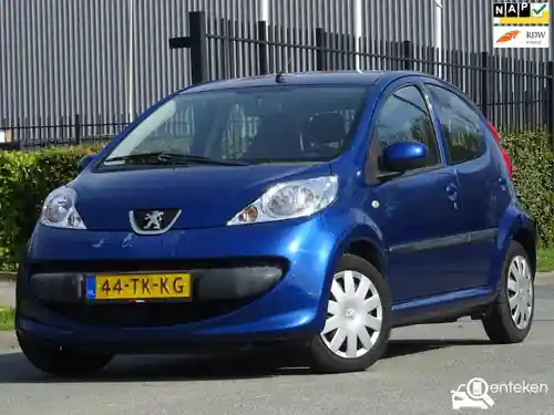 Peugeot 107 1.0 70 2006