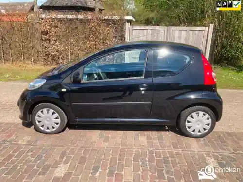 Peugeot 107 1.0 70 2007
