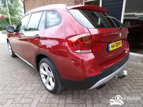 BMW X1 sDrive20i 2012