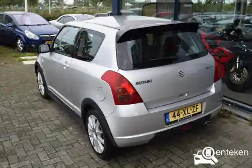 Suzuki Swift 1300 2007