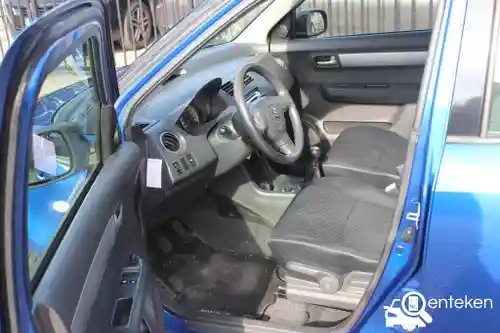 Suzuki Swift 1300 2008