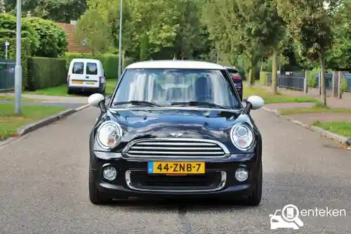 MINI  One malist 2013