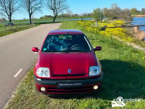 Renault Clio 1.4 16V 2000