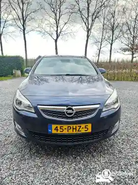 Opel Astra 1.4 Turbo 2011