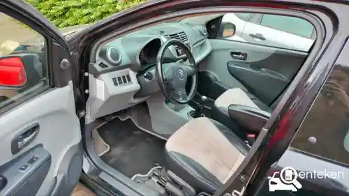 Suzuki Alto 1.0 2011