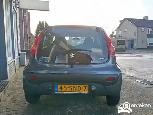 Peugeot 107 1.0 70 2011