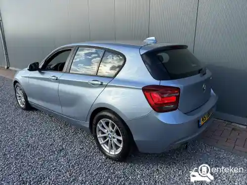 BMW 118i 2011