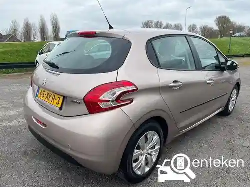 Peugeot 208 1.4 VTi 95 2012