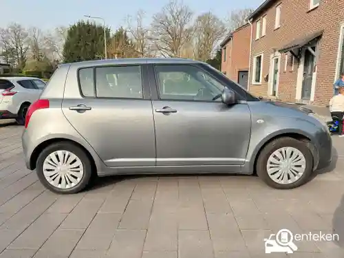 Suzuki Swift 1300 2008