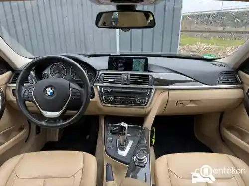 BMW 328i 2012