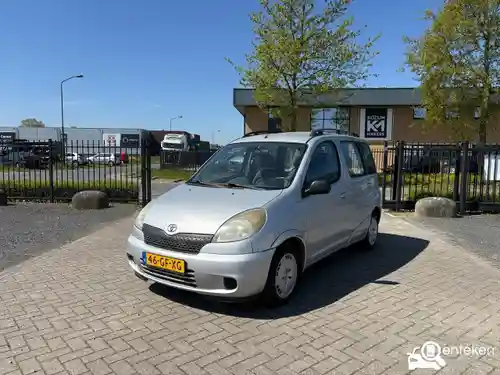 Toyota Yaris Verso 1.3 2000